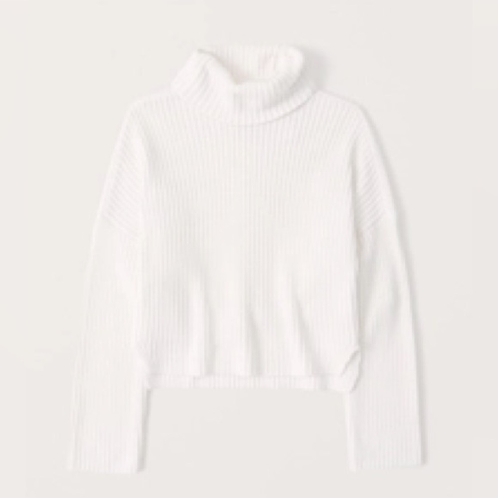 A&F White Ribbed Turtleneck Sweater